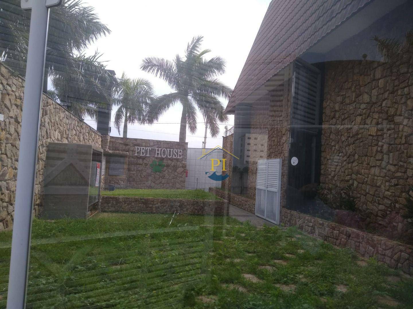 Casa de Condomínio à venda com 2 quartos, 1m² - Foto 1