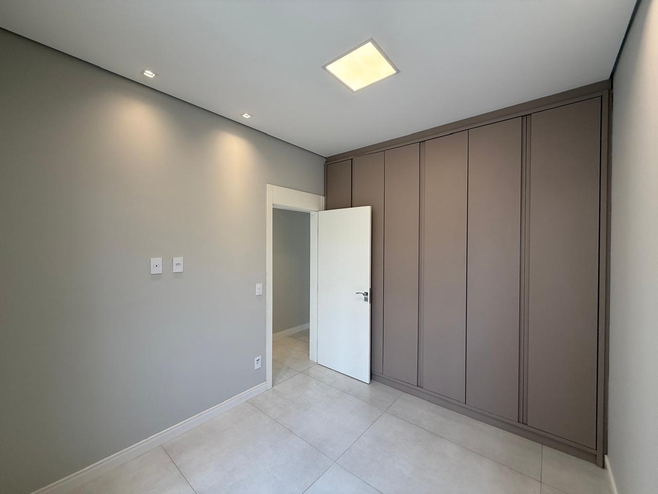 Casa de Condomínio à venda com 4 quartos, 220m² - Foto 16