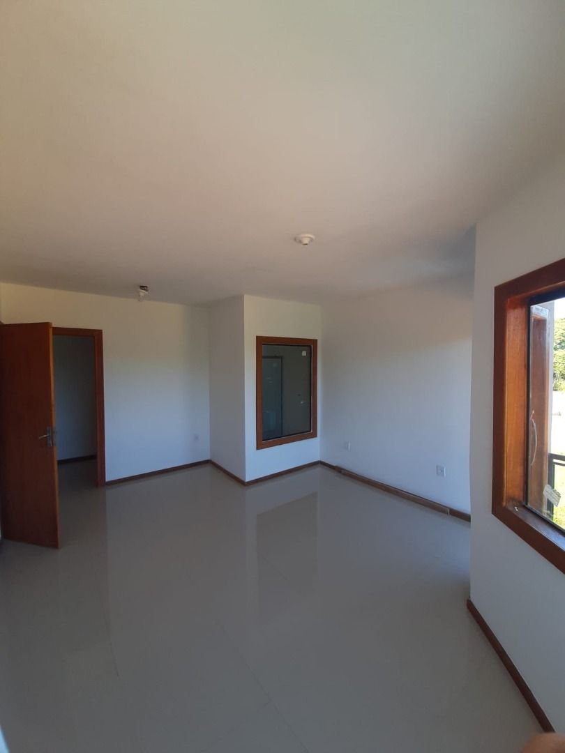 Casa à venda com 3 quartos, 108m² - Foto 18