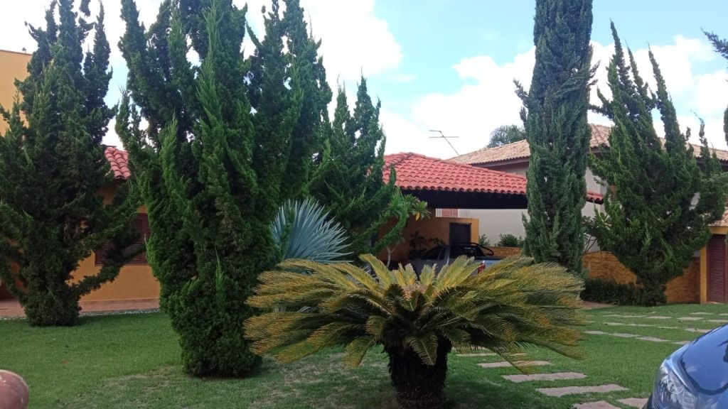 Casa de Condomínio à venda com 4 quartos, 565m² - Foto 5