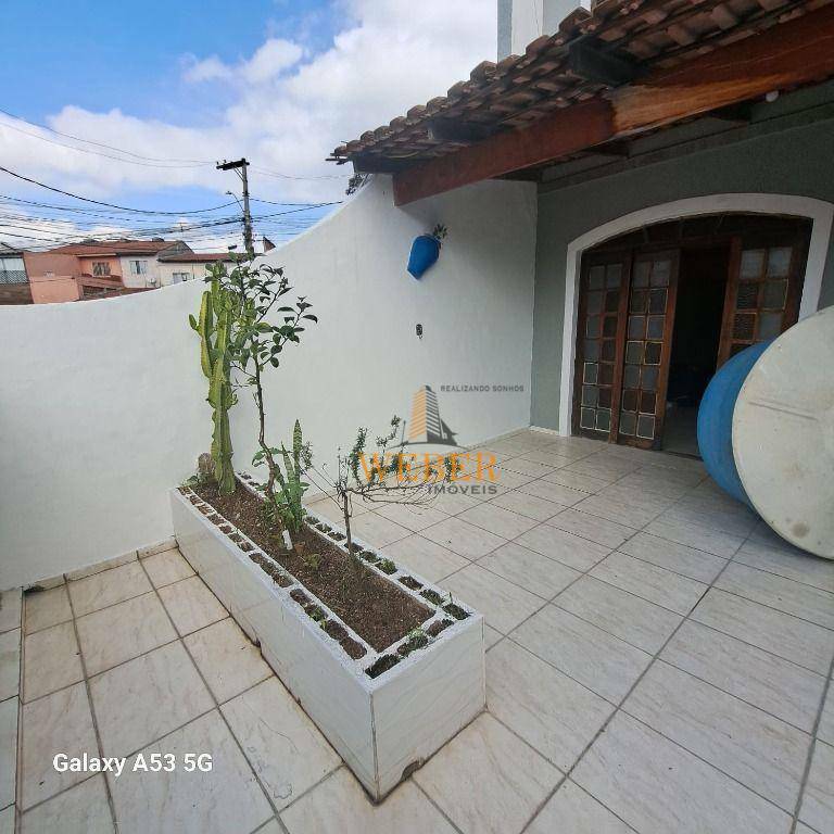 Sobrado à venda com 3 quartos, 240m² - Foto 20