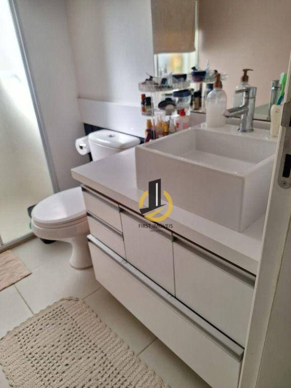 Apartamento à venda com 3 quartos, 93m² - Foto 15