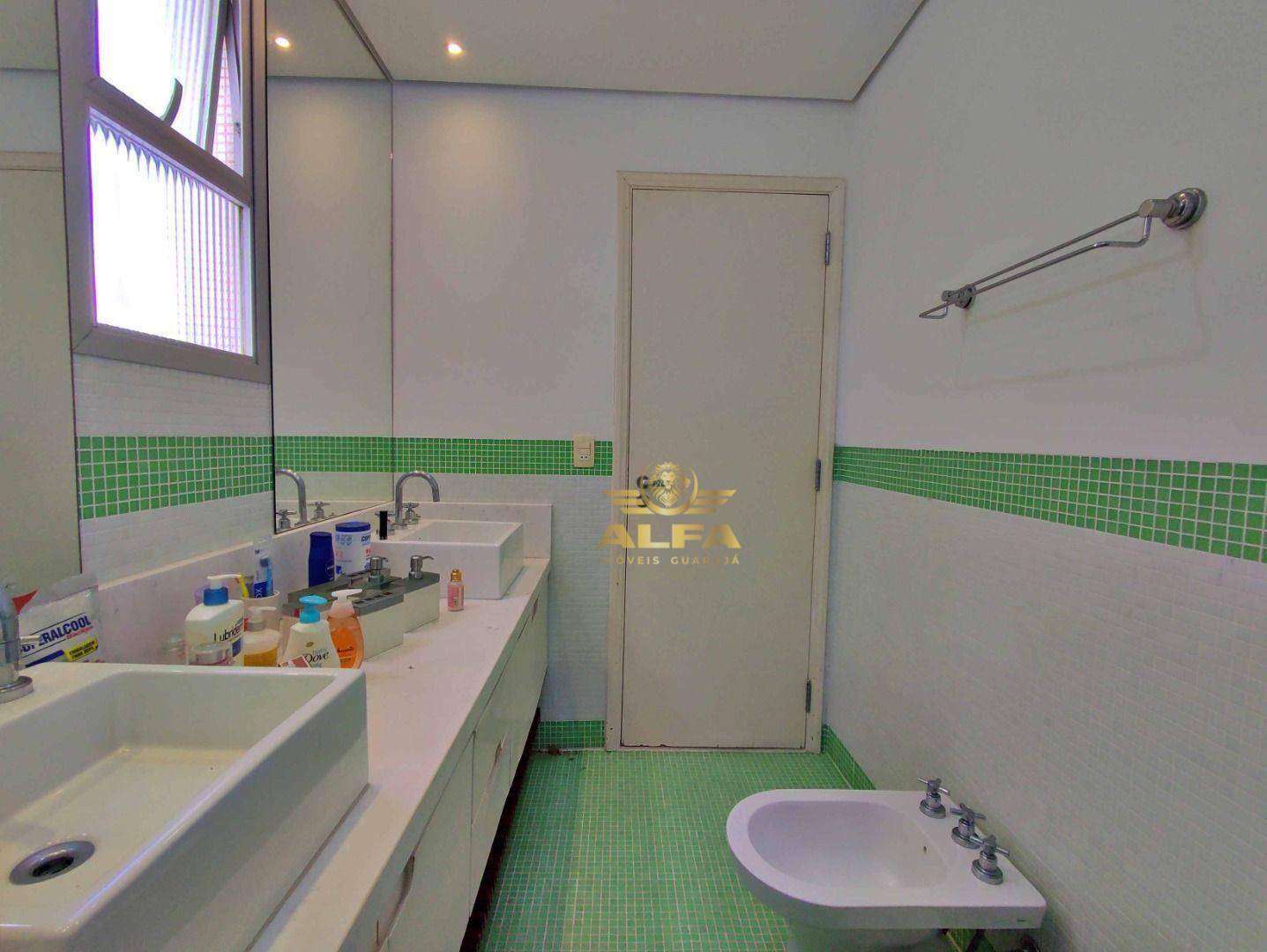 Apartamento à venda com 3 quartos, 170m² - Foto 28