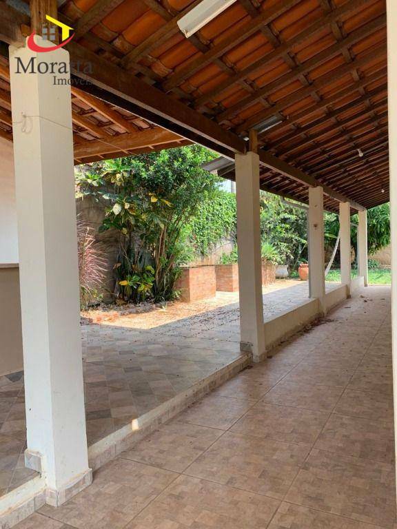 Casa de Condomínio à venda com 3 quartos, 270m² - Foto 14