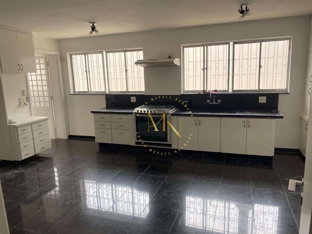 Casa à venda e aluguel com 4 quartos, 450m² - Foto 16