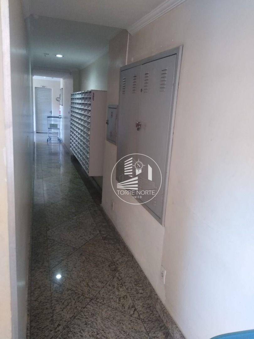 Apartamento à venda com 2 quartos, 49m² - Foto 19