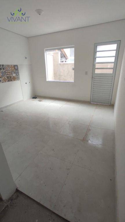 Sobrado à venda com 2 quartos, 75m² - Foto 4