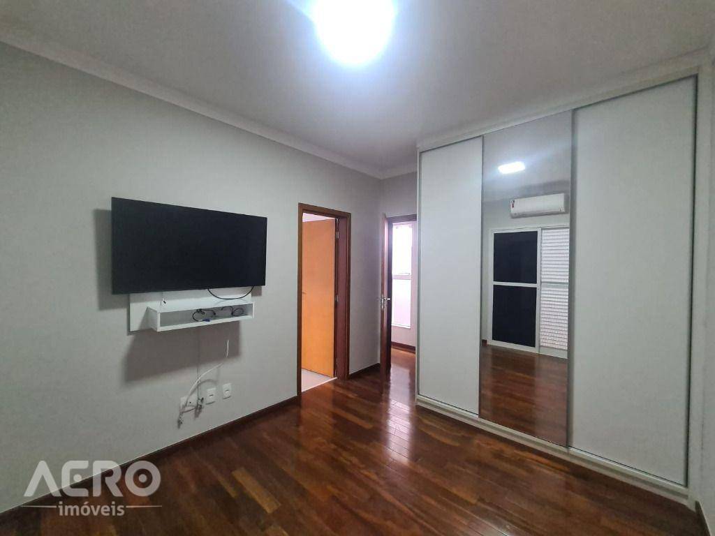 Casa de Condomínio à venda e aluguel com 3 quartos, 212m² - Foto 10