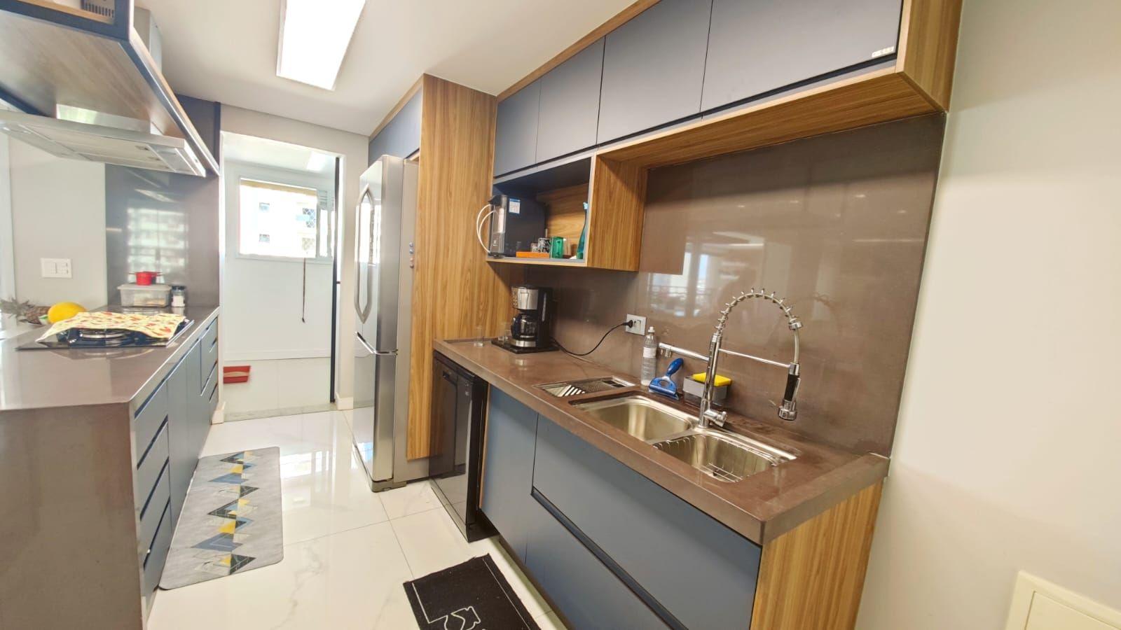 Apartamento à venda e aluguel com 3 quartos, 145m² - Foto 40