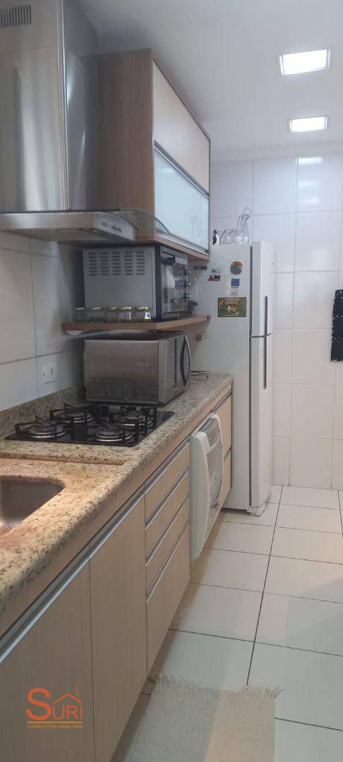 Apartamento à venda com 2 quartos, 70m² - Foto 8