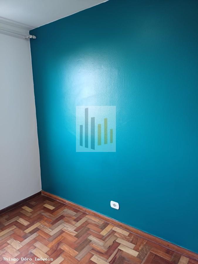 Apartamento à venda com 3 quartos, 72m² - Foto 1