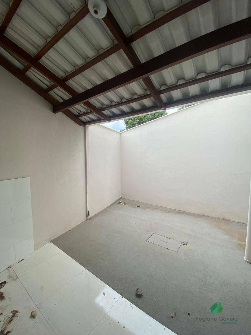 Casa à venda com 3 quartos, 80m² - Foto 18