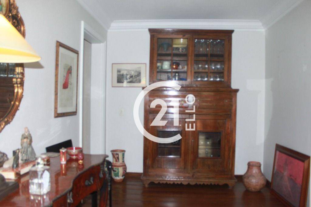 Apartamento à venda com 3 quartos, 236m² - Foto 4