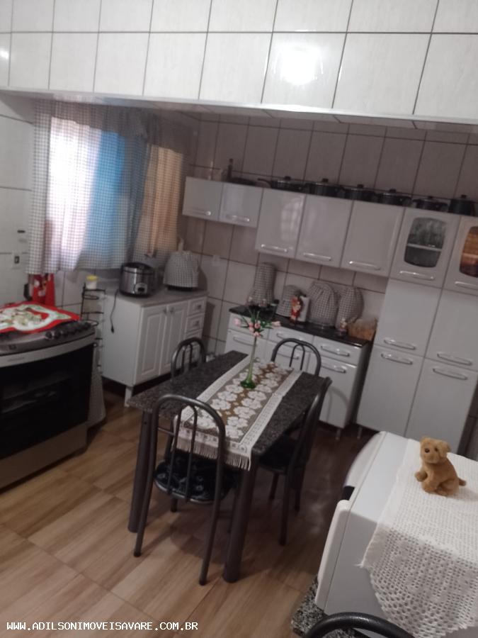 Casa à venda com 2 quartos, 200m² - Foto 5