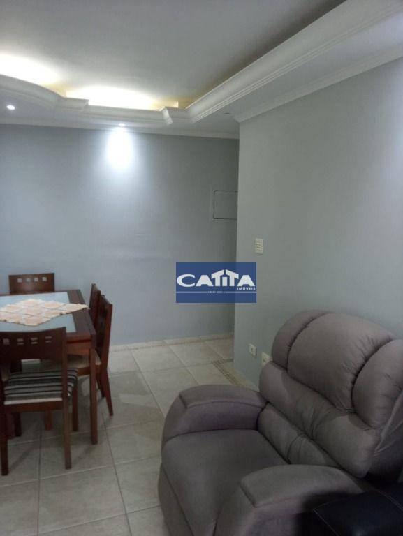 Apartamento à venda com 2 quartos, 64m² - Foto 4