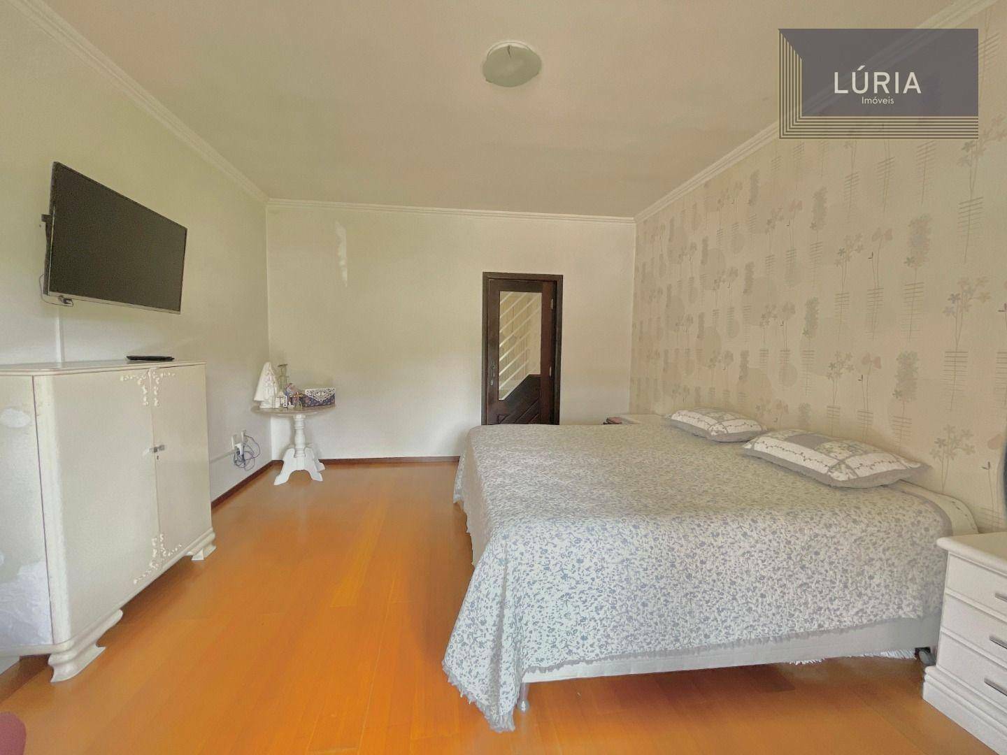 Casa, 3 quartos, 348 m² - Foto 35