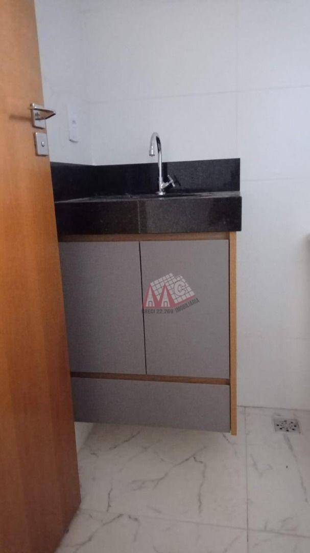 Apartamento para alugar com 2 quartos, 64m² - Foto 5