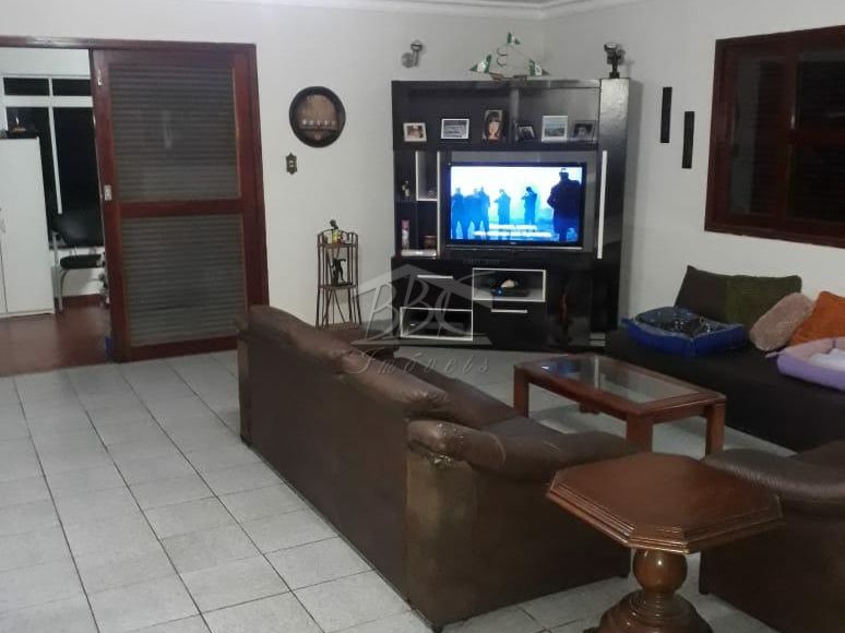 Chácara à venda com 3 quartos, 1800m² - Foto 7