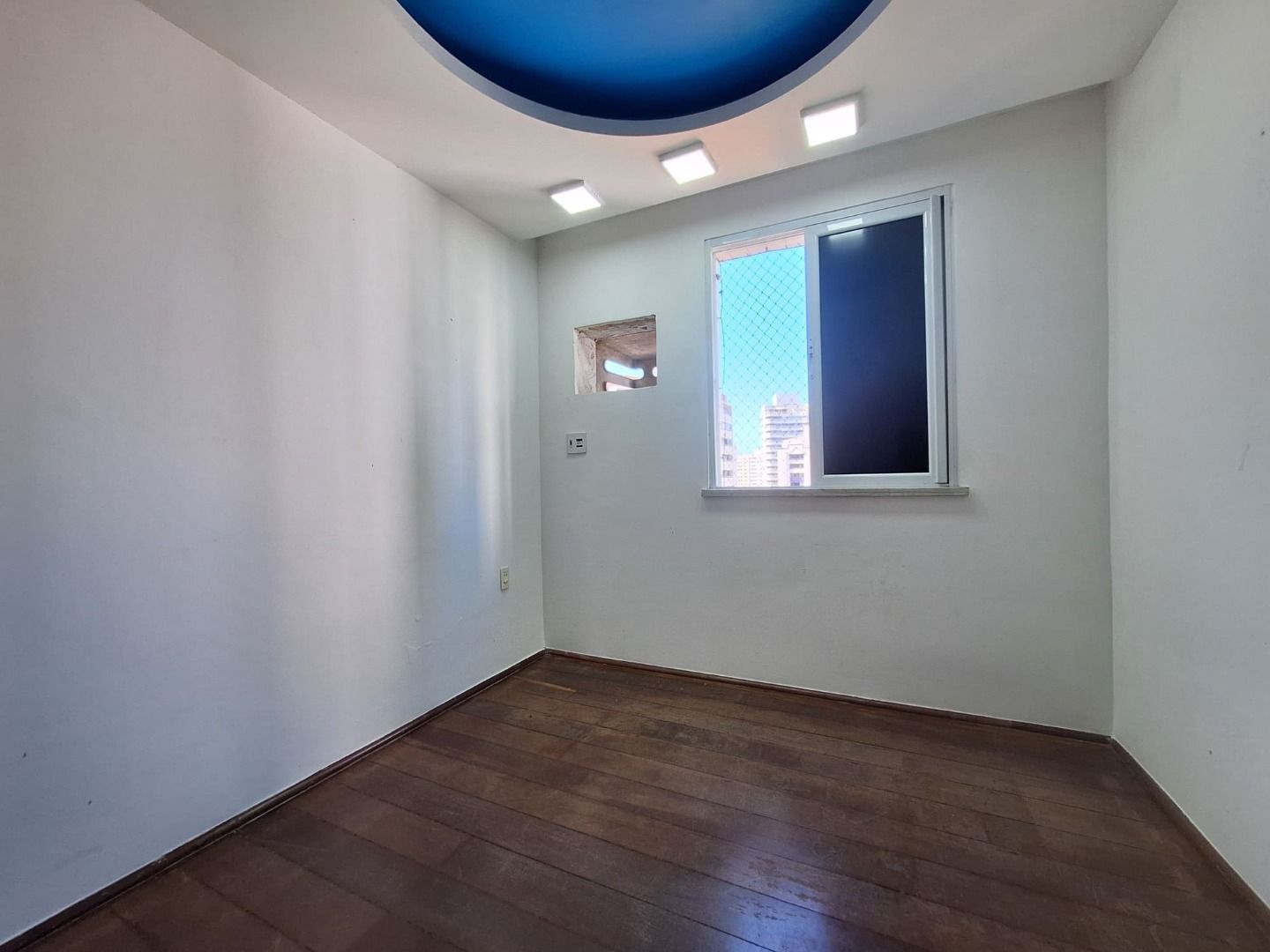 Apartamento para alugar com 3 quartos, 142m² - Foto 10