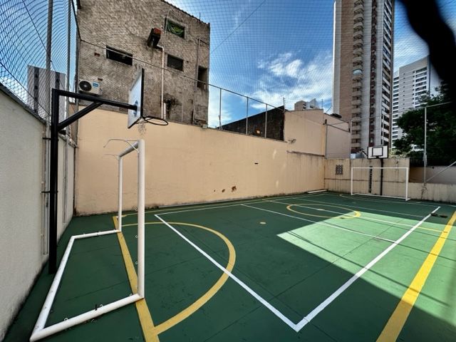 Apartamento à venda com 3 quartos, 165m² - Foto 7