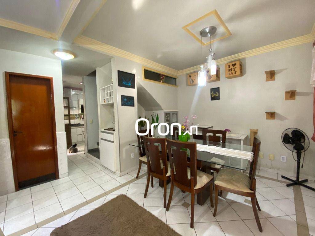 Sobrado, 4 quartos, 101 m² - Foto 2