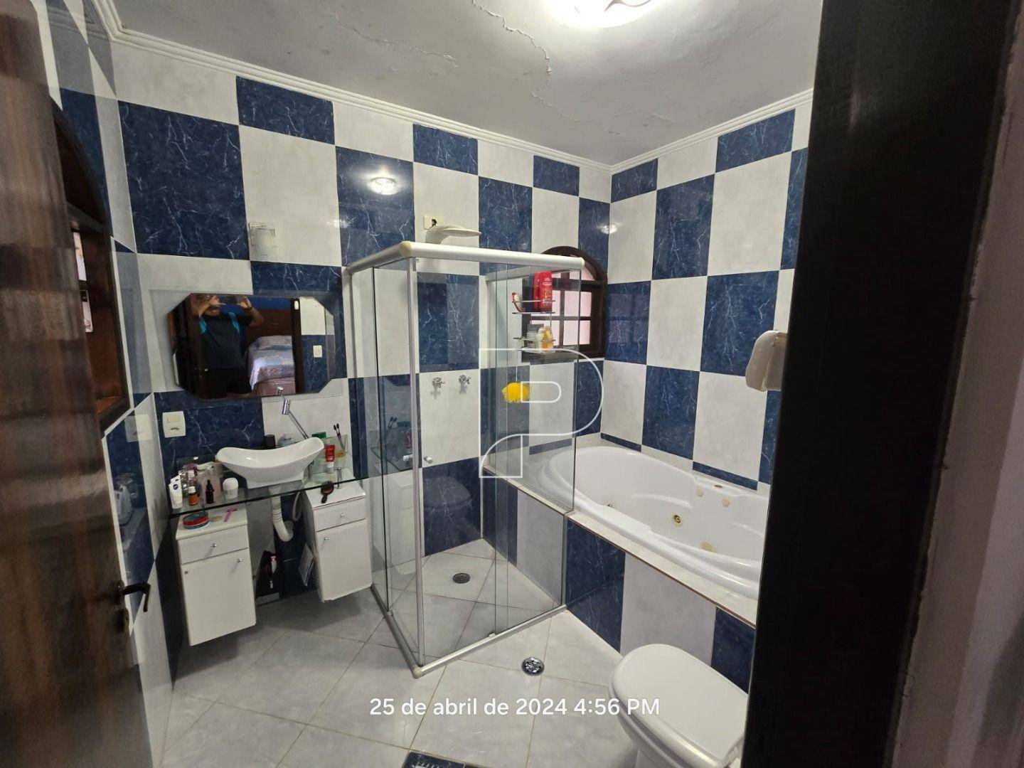 Casa à venda com 3 quartos, 340m² - Foto 26