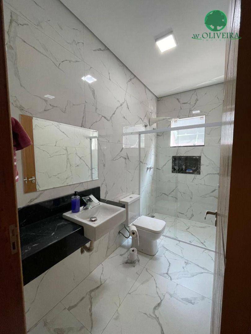 Sobrado à venda com 4 quartos, 210m² - Foto 3