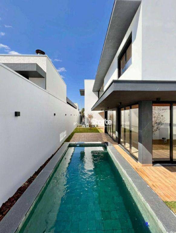 Casa de Condomínio à venda com 3 quartos, 254m² - Foto 9