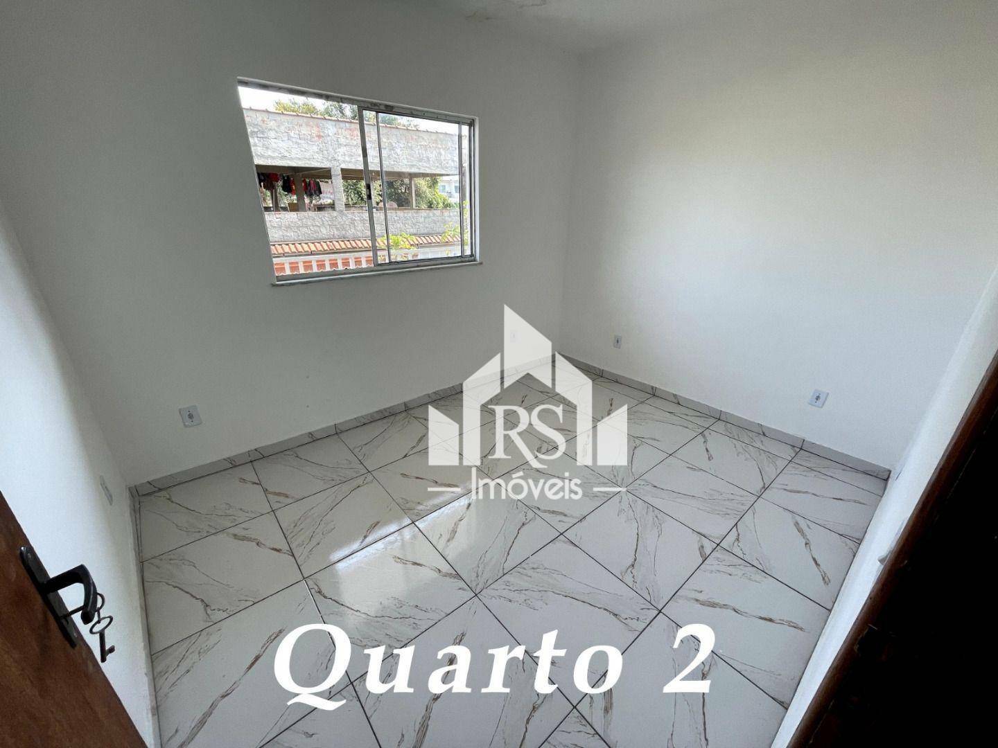 Casa à venda com 2 quartos, 70m² - Foto 4