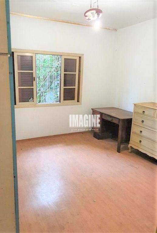 Casa à venda com 3 quartos, 420m² - Foto 7