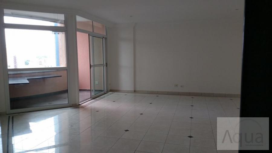 Apartamento à venda com 4 quartos, 188m² - Foto 1