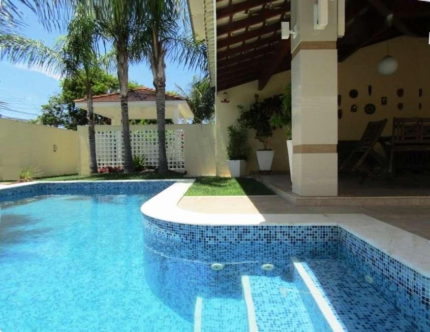 Casa de Condomínio à venda com 5 quartos, 450m² - Foto 2