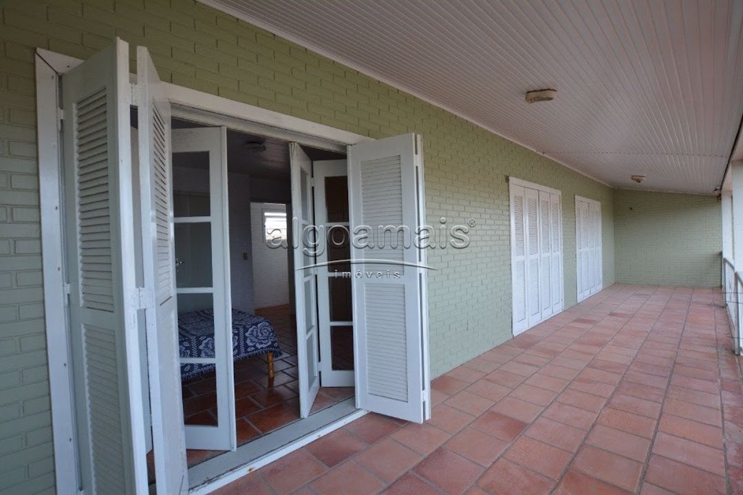 Casa à venda com 5 quartos, 300m² - Foto 33