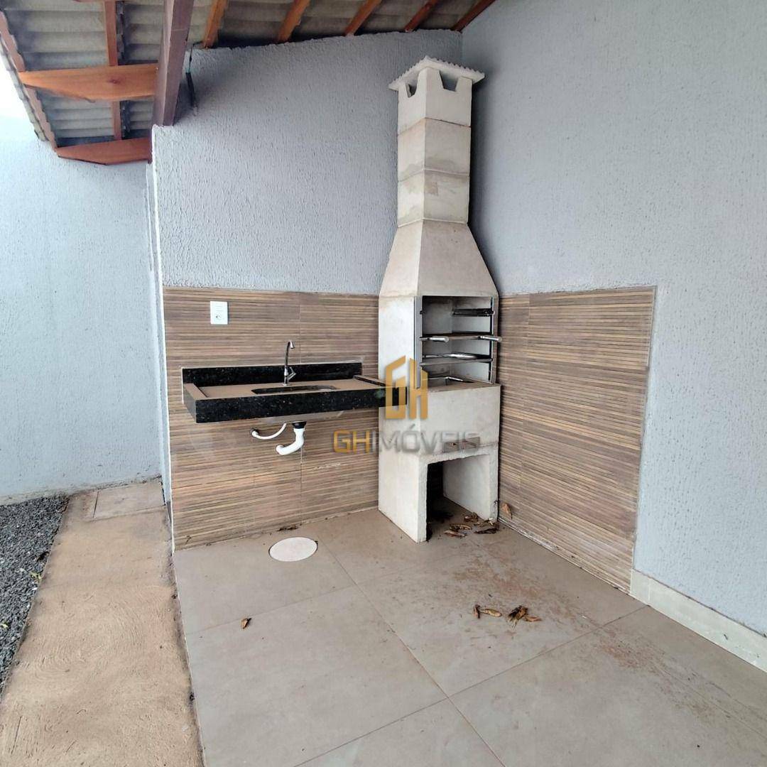 Casa à venda com 2 quartos, 100m² - Foto 11