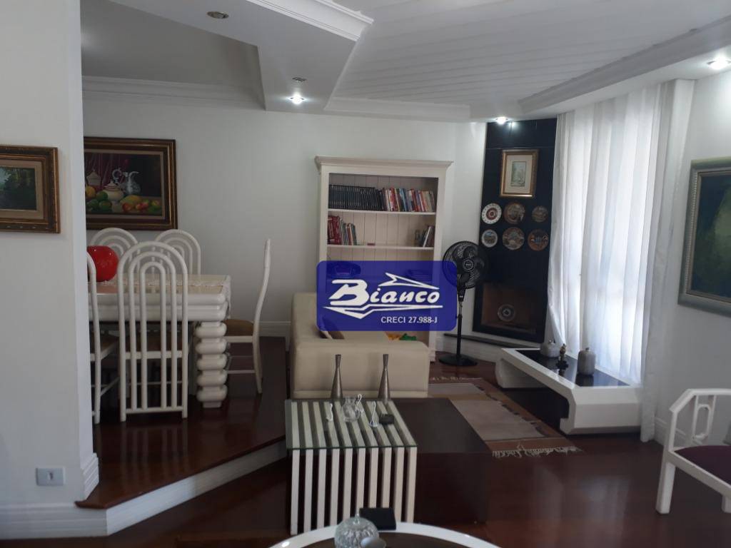 Apartamento à venda com 3 quartos, 176m² - Foto 11