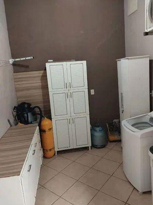 Casa à venda com 2 quartos, 98m² - Foto 17