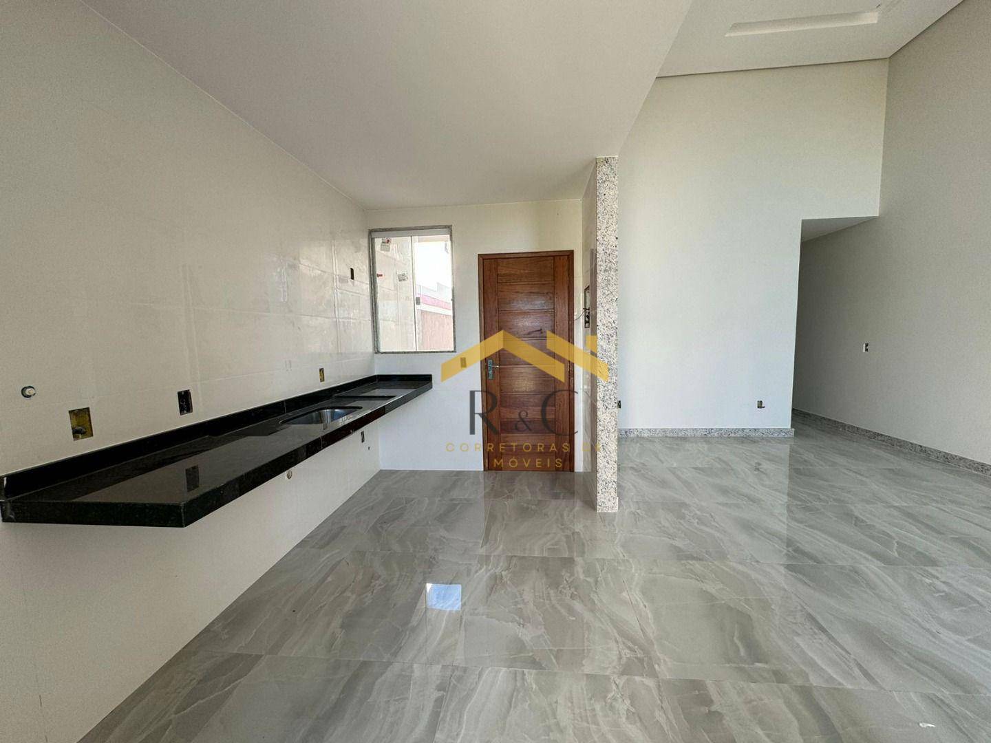 Casa à venda com 3 quartos, 97m² - Foto 9