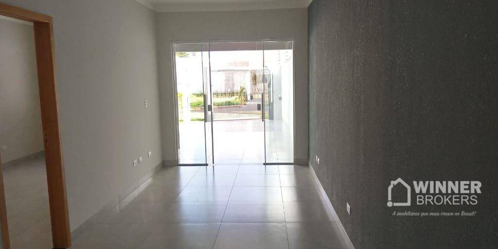 Casa à venda com 3 quartos, 106m² - Foto 4