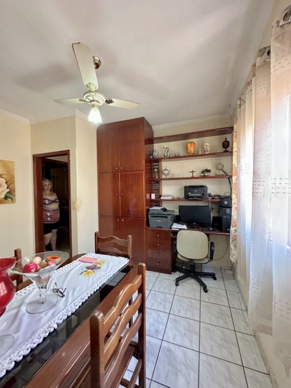 Casa à venda com 3 quartos, 169m² - Foto 29