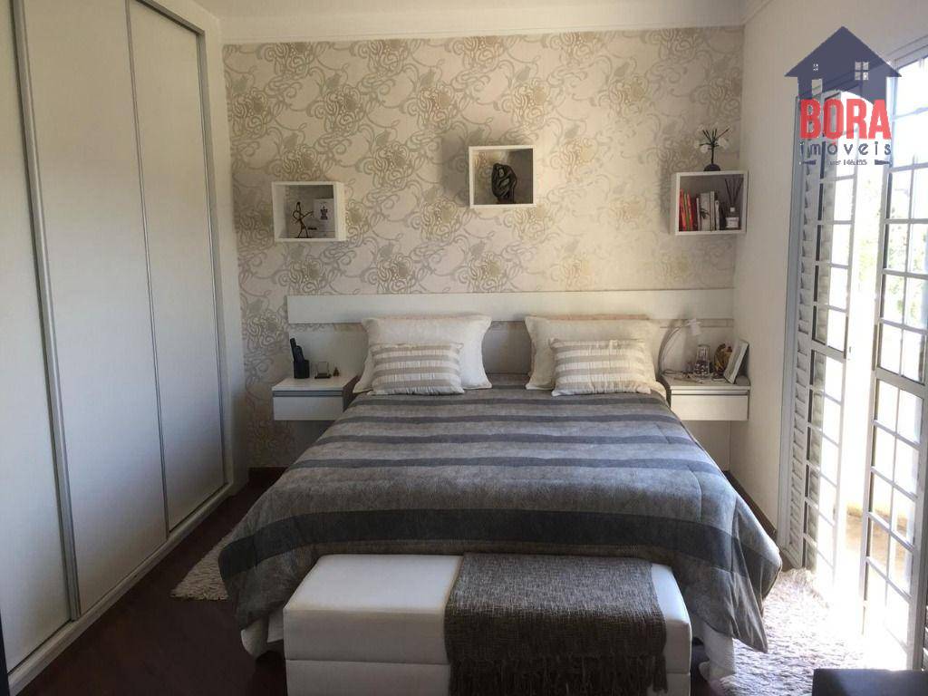 Casa de Condomínio à venda com 3 quartos, 300m² - Foto 11