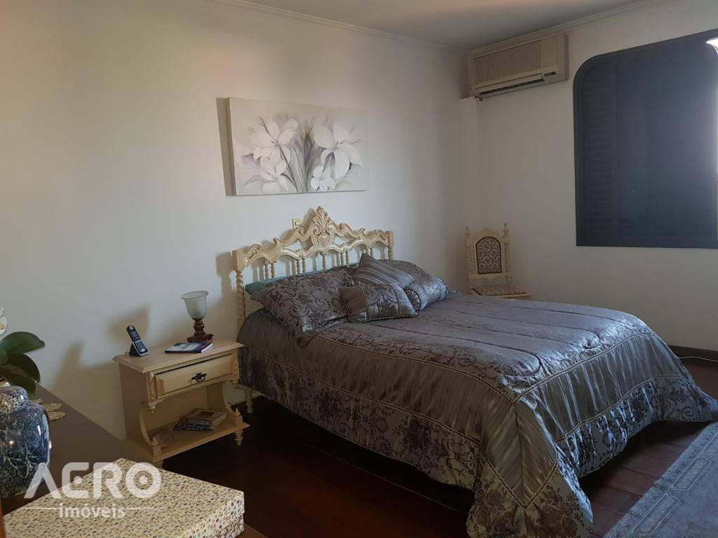 Apartamento à venda com 4 quartos, 230m² - Foto 28