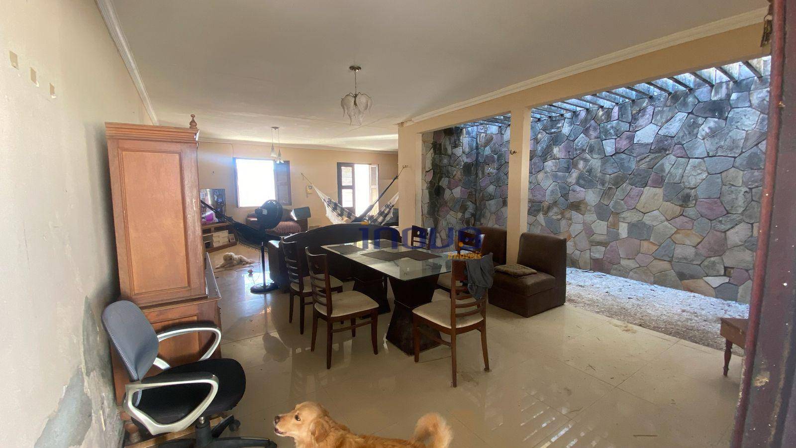 Chácara, 3 quartos, 281 m² - Foto 3