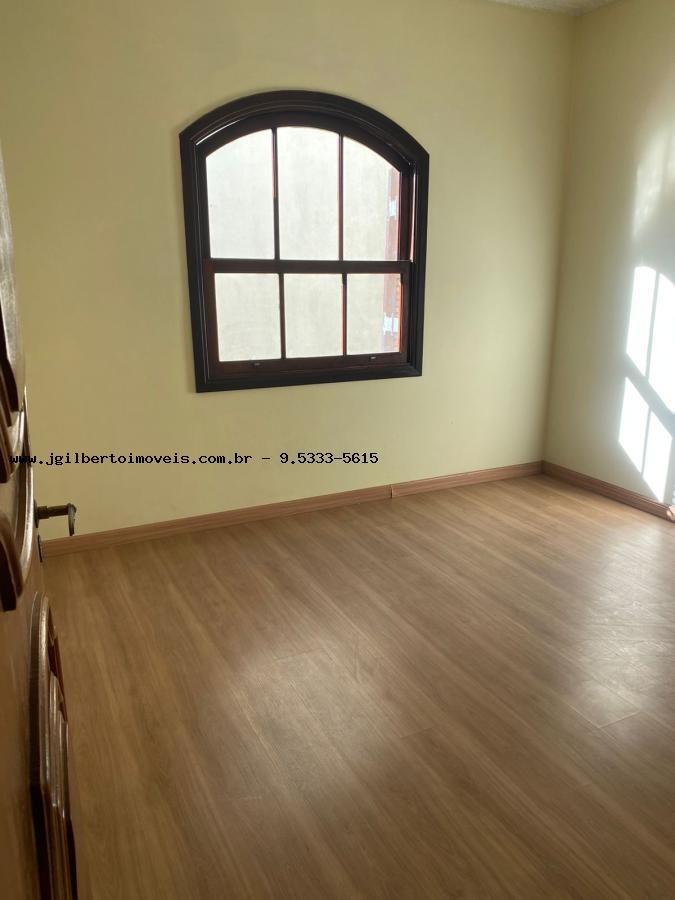 Casa à venda com 6 quartos, 300m² - Foto 21