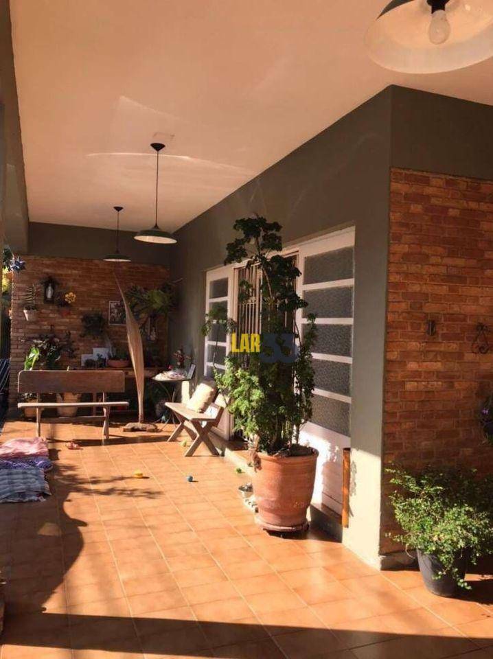 Casa à venda com 3 quartos, 165m² - Foto 9