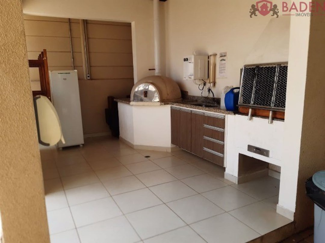 Apartamento à venda com 2 quartos, 55m² - Foto 11