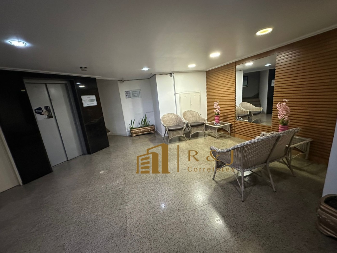 Apartamento para alugar com 2 quartos, 59m² - Foto 23