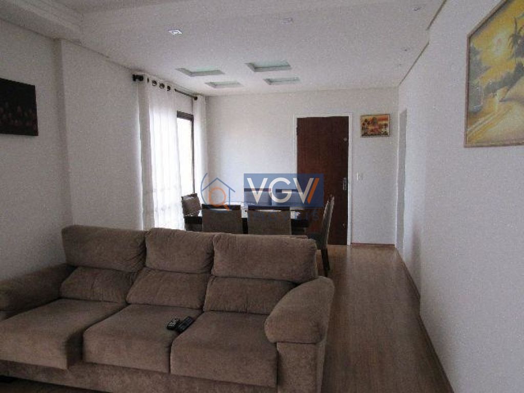 Apartamento à venda com 3 quartos, 90m² - Foto 2