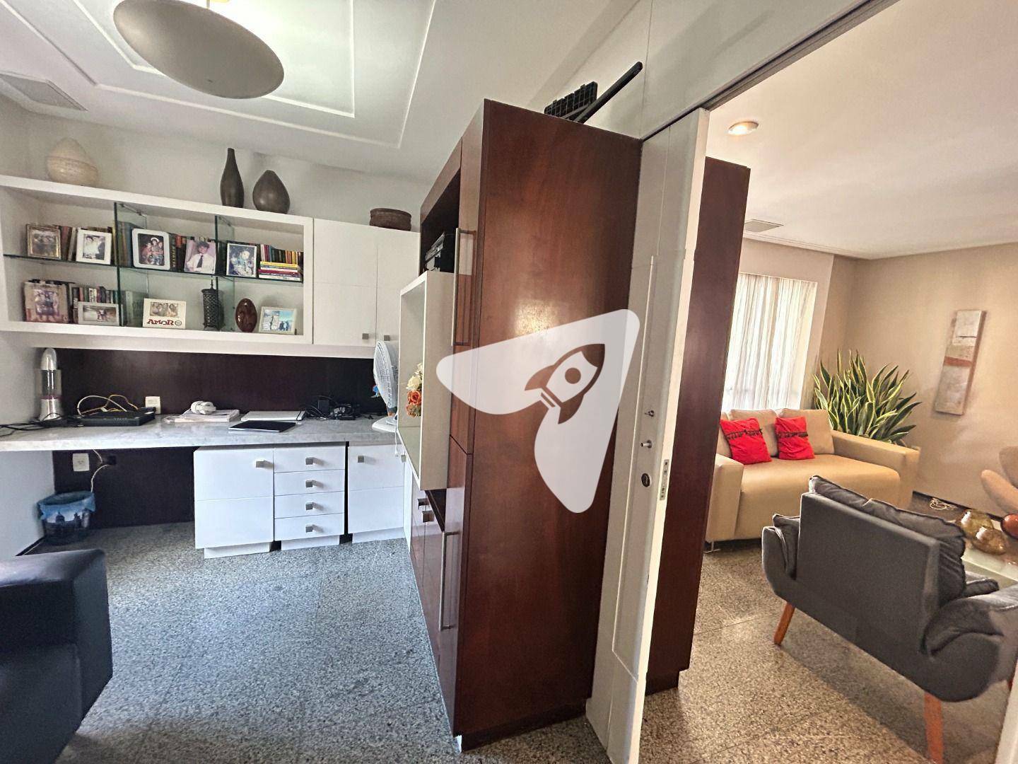 Apartamento à venda com 3 quartos, 196m² - Foto 10