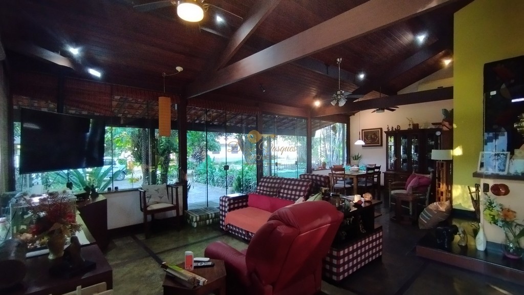 Casa à venda com 7 quartos, 3200m² - Foto 15