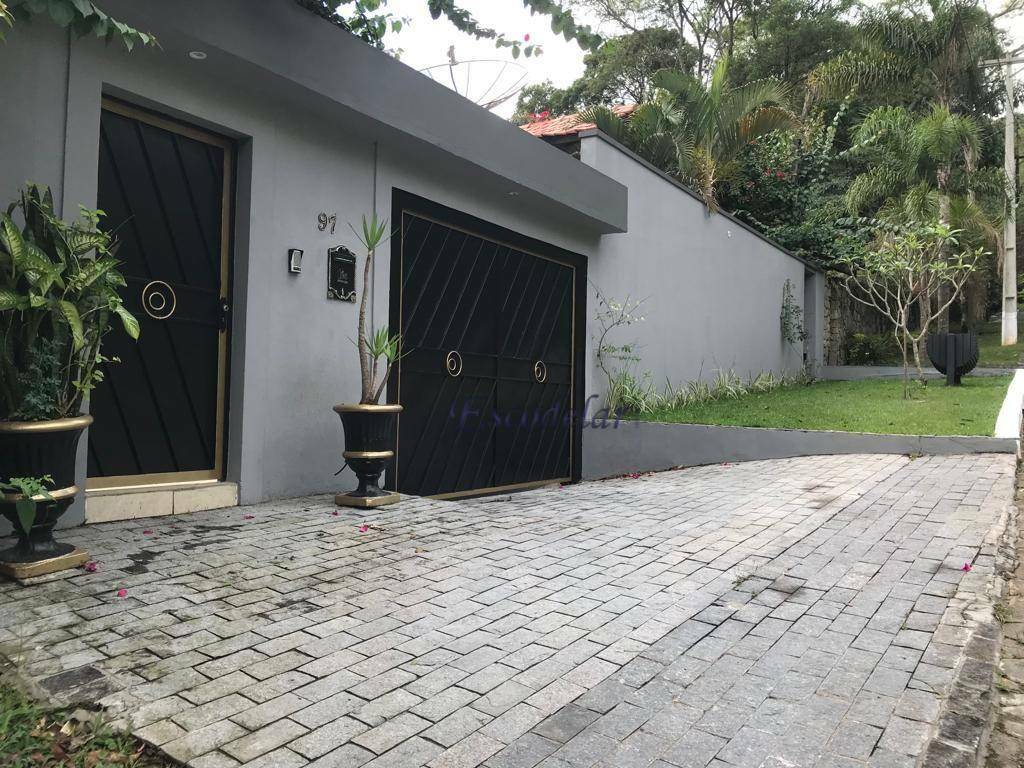 Casa de Condomínio à venda com 3 quartos, 350m² - Foto 2